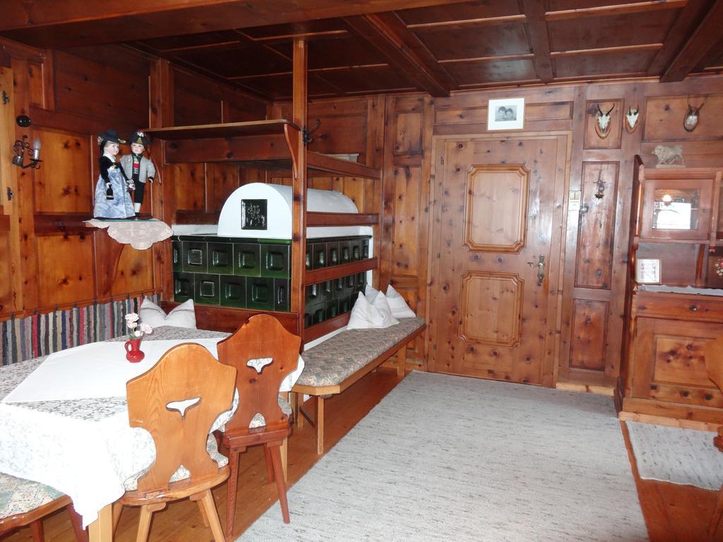 Hotel Walchenhof Mayrhofen Zimmer foto
